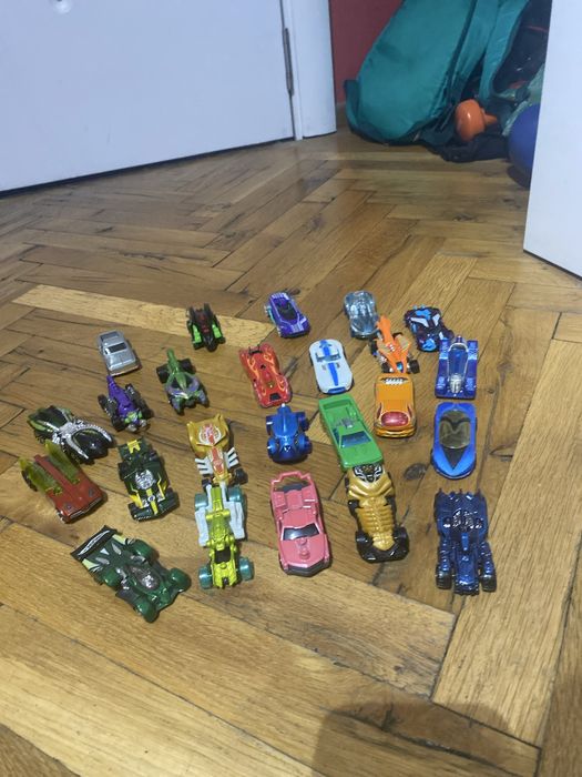 Hot wheels колички