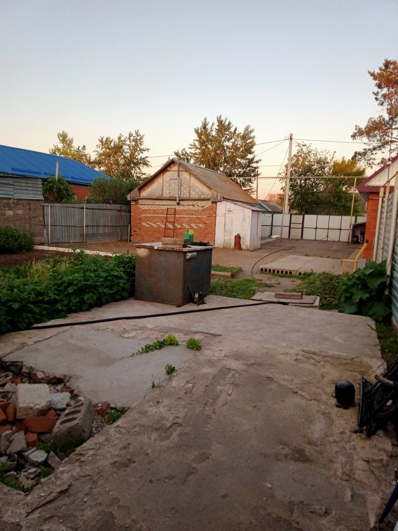 Продаю дом по пр  Абая