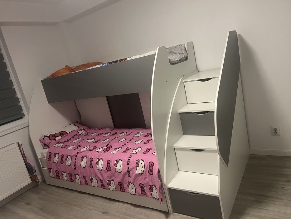 Pat supraetajat copii