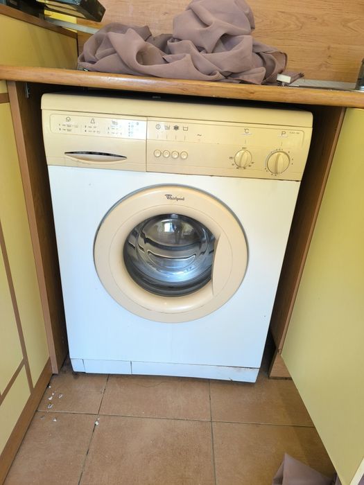 Пералня Whirlpool