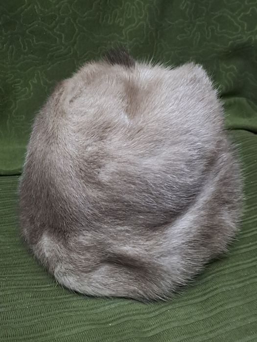 Шапка женская норковая размер 57