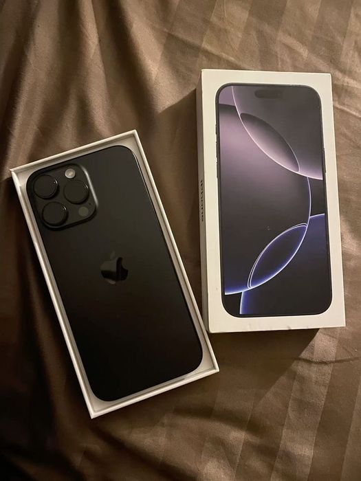iPhone 16 pro max 256gb Black Titanium