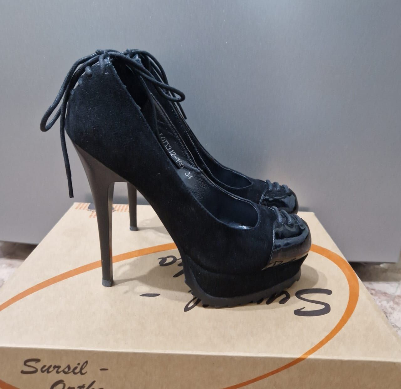 Туфли женские  продам