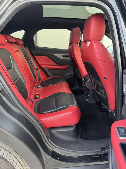 Jaguar F-Pace S R-Dynamic 300CP AWD 2017 E6 Accept variante-