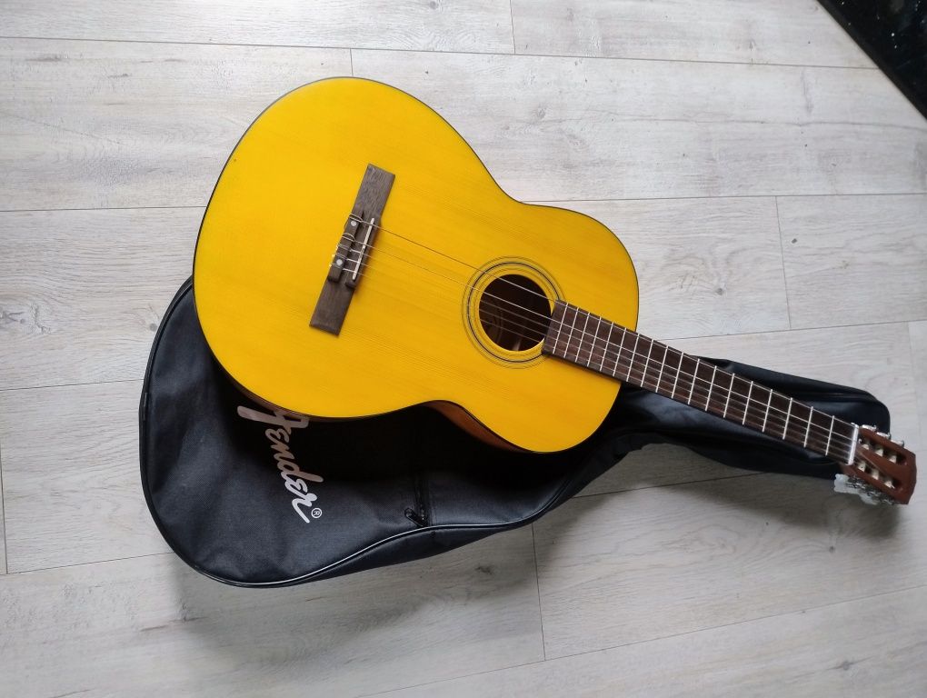 Fender китари 2 броя