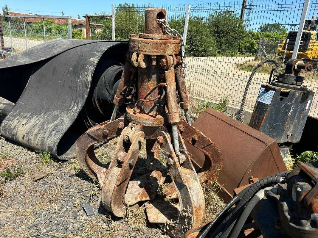 Graifer hidraulic pentru excavator | Fier vechi, deșeuri