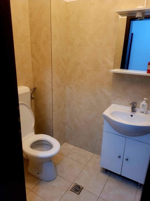 Închiriere apartament 3 camere