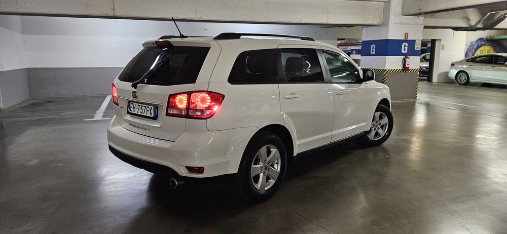 FIAT FREEMONT, 2.0 diesel, an 2013, 4x4, Manual, 7 locuri, Acte la  Zi