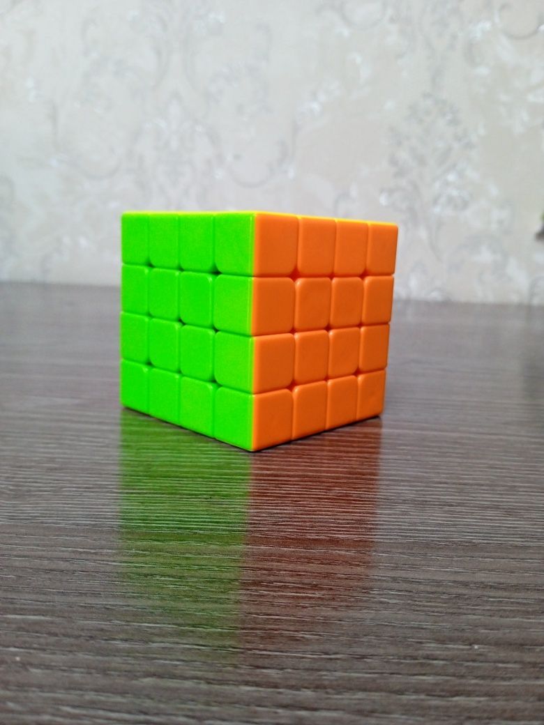 Кубик рубики 4х4 срочно