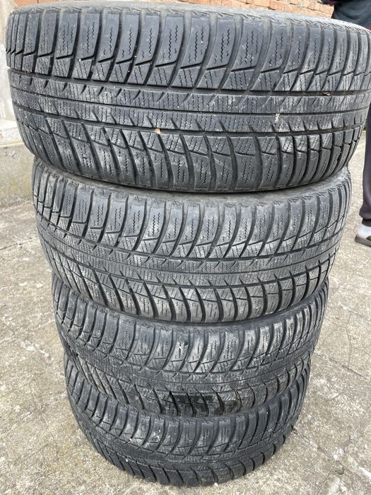 4бр. Зимни Гуми Bridgestone 225/45/17