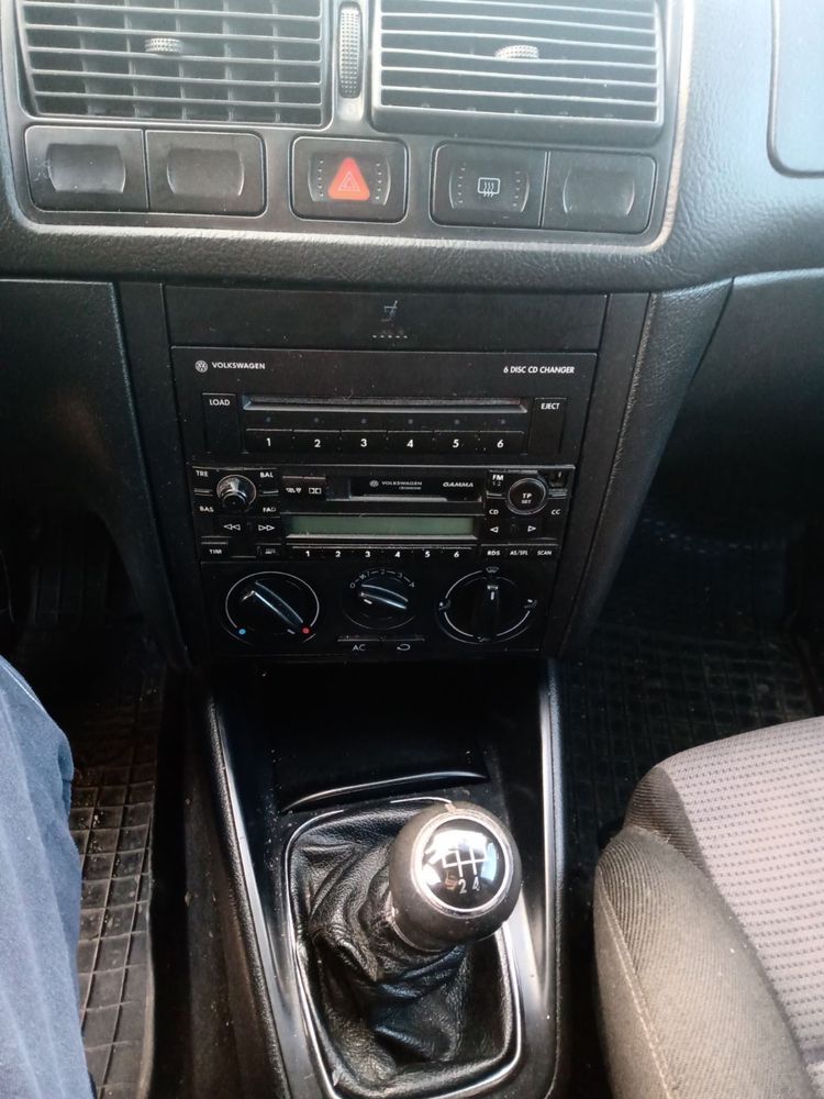 Golf 4 1.6 105 коня на части