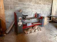 Strung semi-automat pentru lemn
