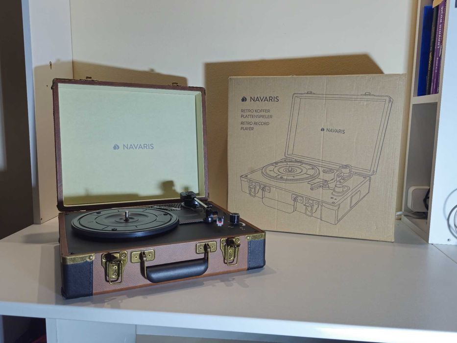 Pick-up Navaris Retro Record Player –  Nou Full Box