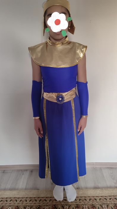 Продам платье  разные