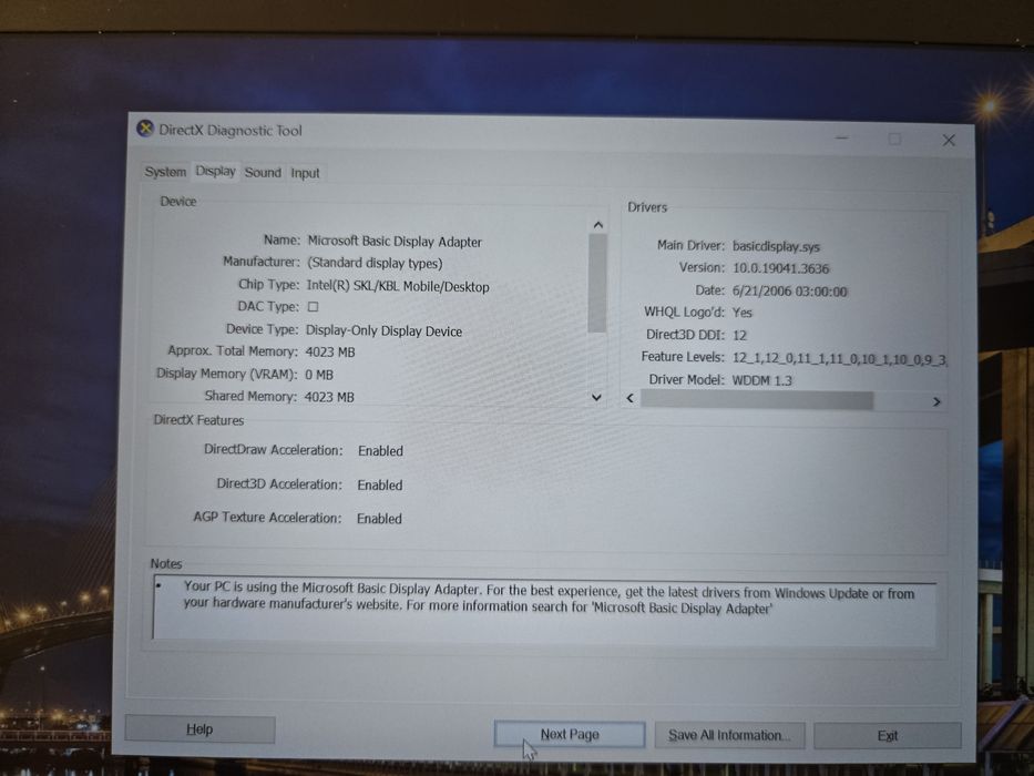 Vând laptop lenovo