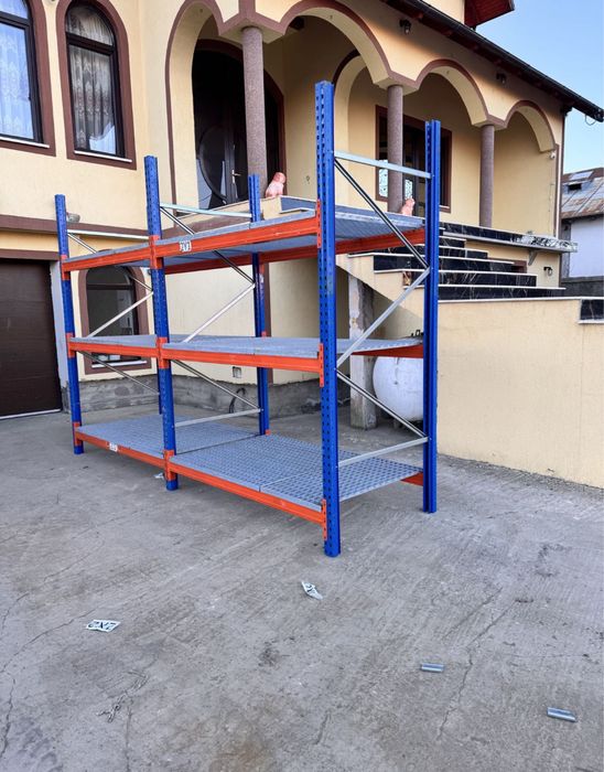 Rafturi metalice profesonale