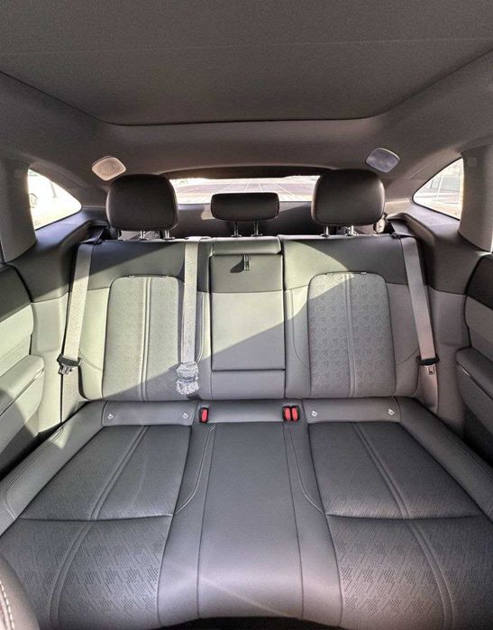 Zeekr 7x naqtga va bolip tolashga