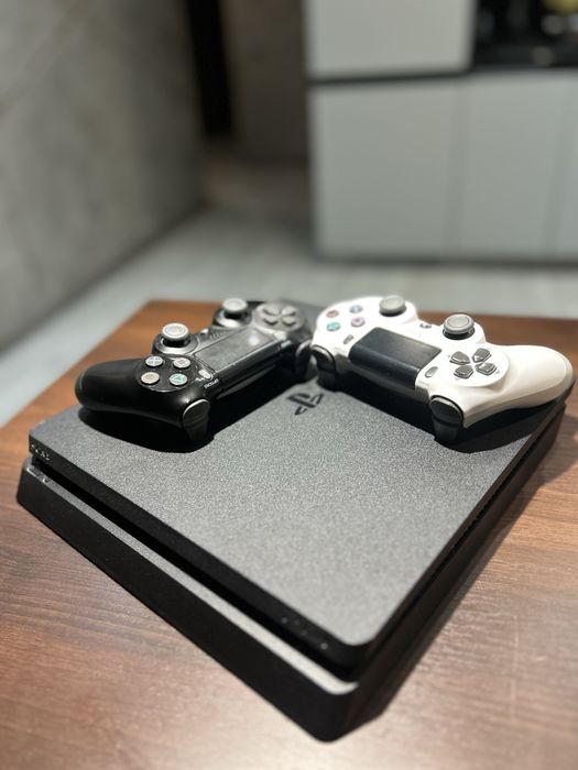 Sony Playstation 4 Slim 500Gb 6games
