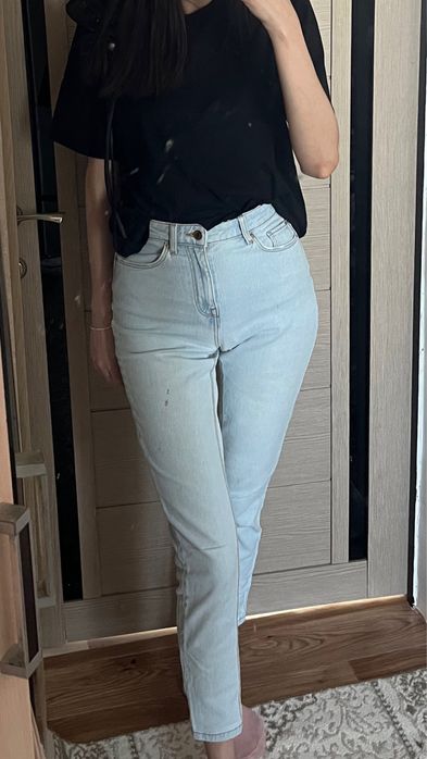 Стильный джинсы от Colin’s