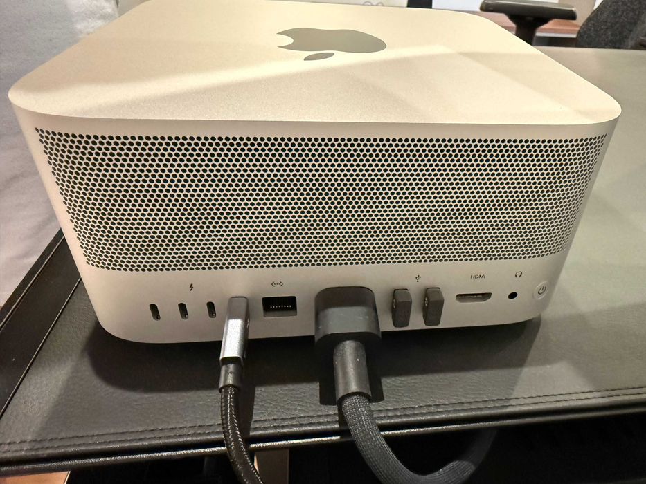 Apple Mac Studio M2 Max, 12 CPU ядра, 30 GPU ядра, 32GB RAM, 512GB SSD