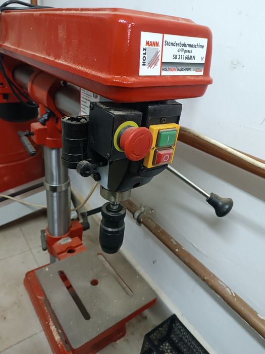 Настолна бормашина