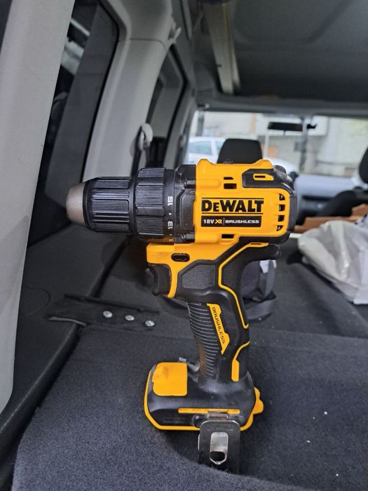 Нов акумулаторен винтоверт