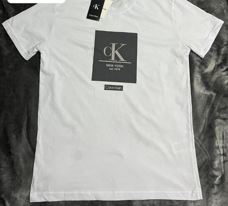 Мъжки маркови тениски  Размери с/м/л/хл/2хл Цена 28лв