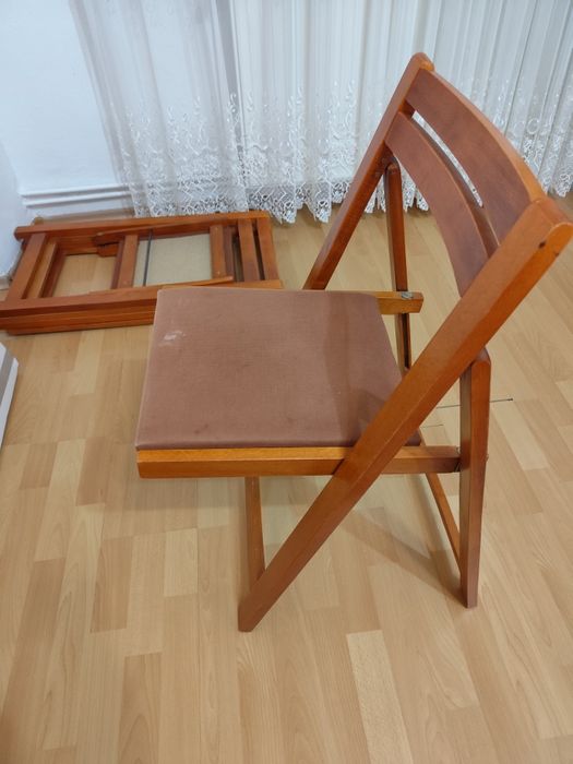 Masa extensibila + 6 scaune pliante lemn