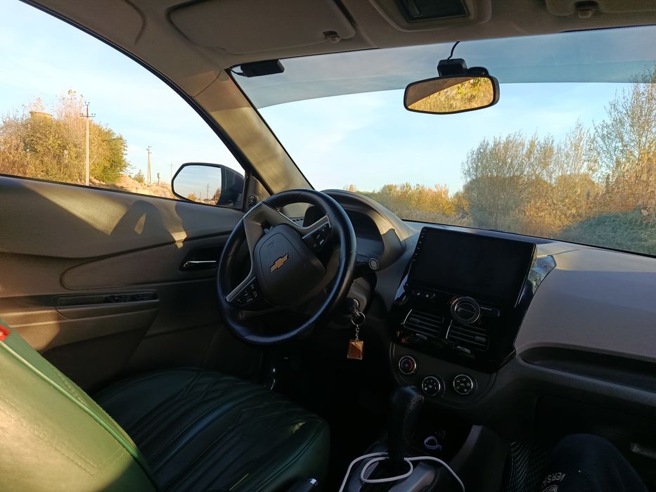 Mashinani xurmat qiladigan odamga beriladi