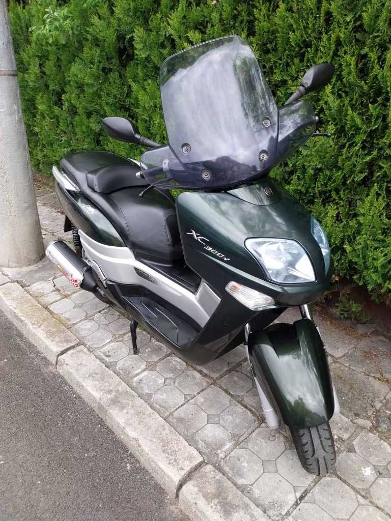 Yamaha Versity 300