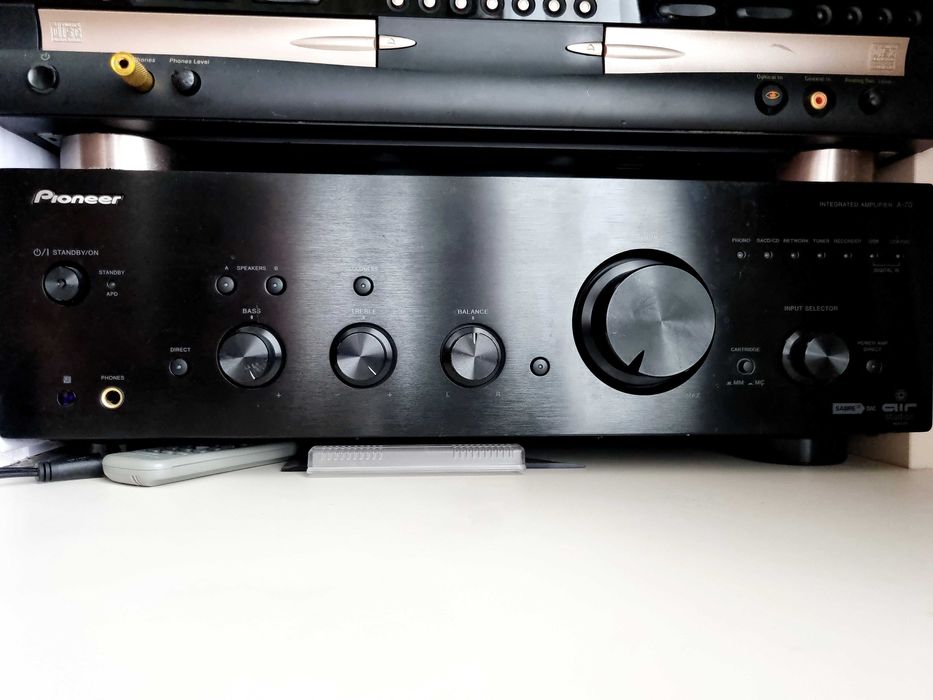 Amplificator Pioneer A-70-K , clasa "D", conectare 4 boxe A+B
