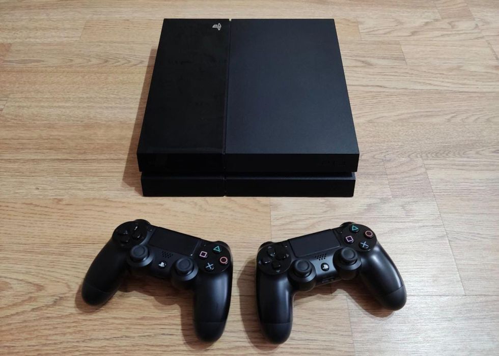 Продом плейстейжен 4 на 500гигов