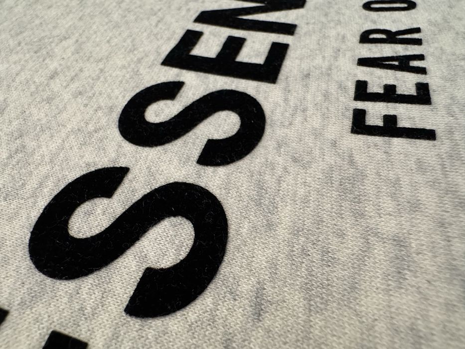 НОВО Fear of God "Essentials" Oatmeal Hoodie суичер