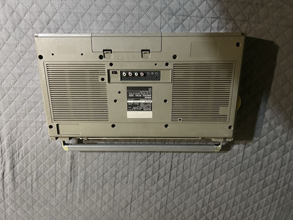 Касетофон  SHARP