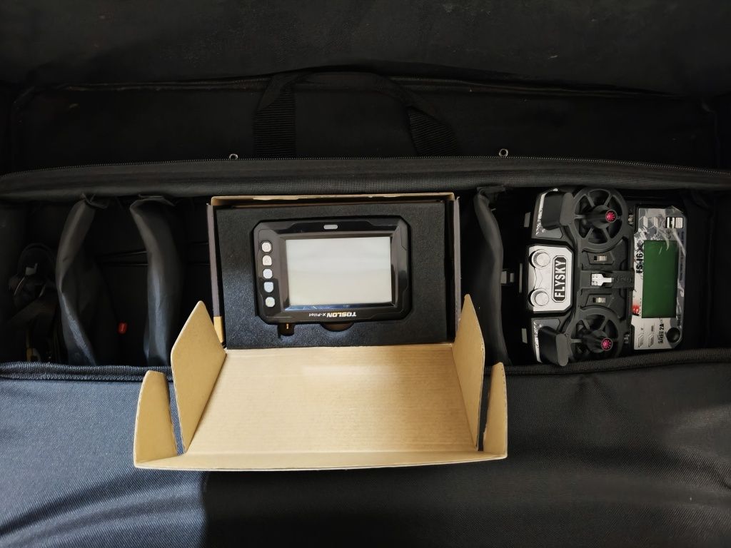 Navomodel Toslon X-Boat 730 + autopilot  GPS