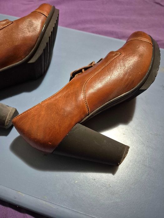 Pantofi dama, piele naturala, marime 41, maro, purtati o data