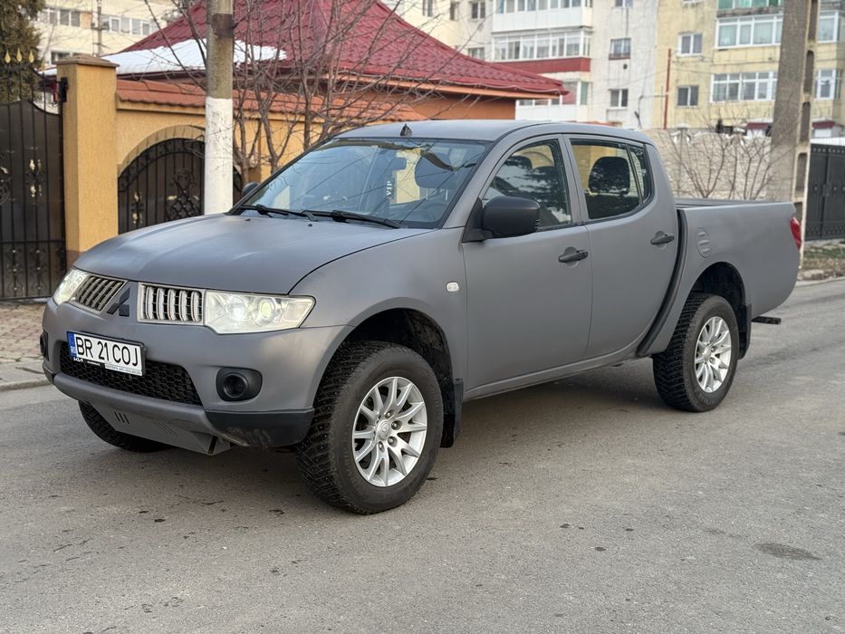 Mitsubishi L200 2011 4x4