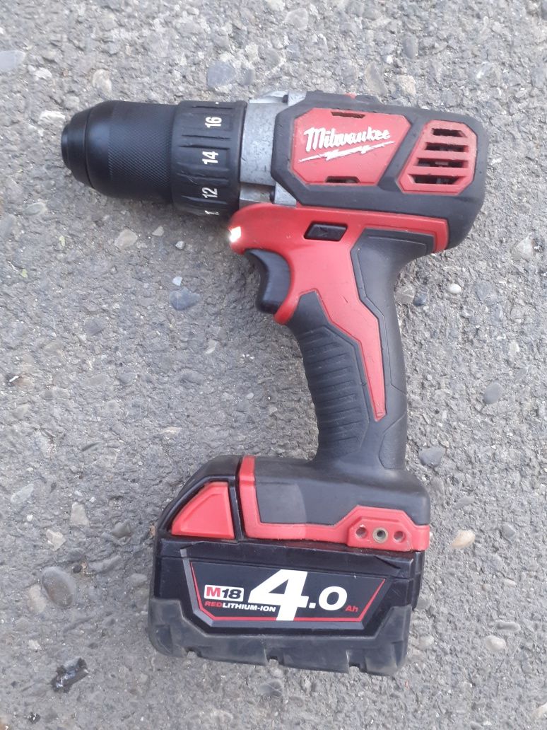 Vand filetanta Milwaukee 18V