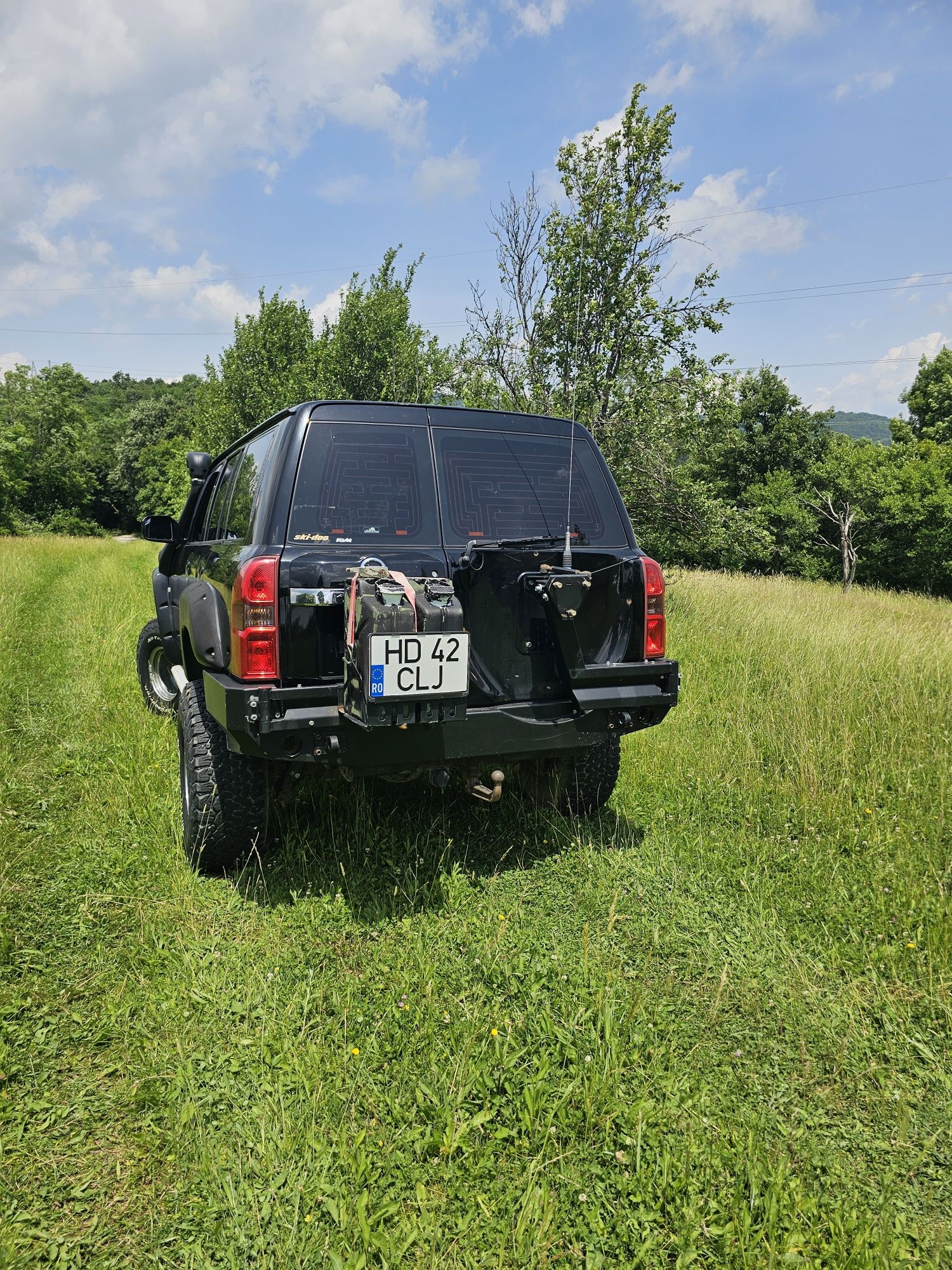 Vând/Variante  Nissan Patrol y61 GU4 2006 4.2 DIESEL TURBO