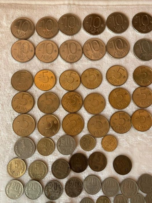 Продавам български монети