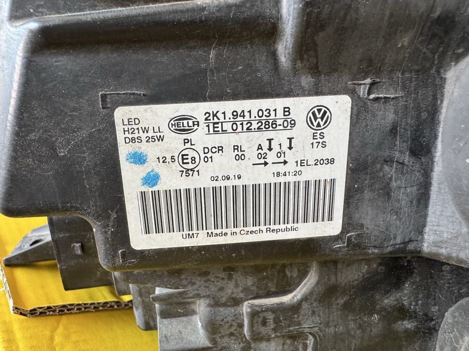 VW CADDY 2K1 FL LIFT 15-20 Би-ксенон + LED фар