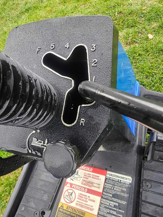 Тракторна Косачка YAMAHA/KOHLER. Перфектна