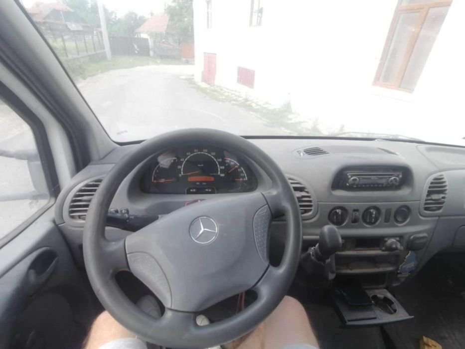Mercédes Sprinter 413 Platforma