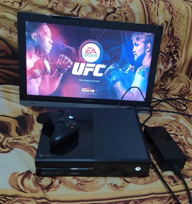 Xbox One 500gb без торга