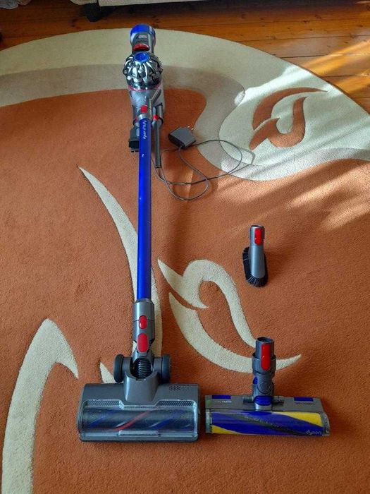 Aspirator  Dyson V 7 Fluffy+