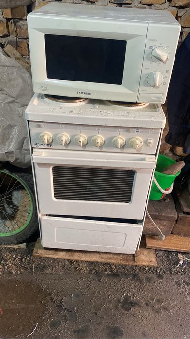 Микроволновка б/у рабочи