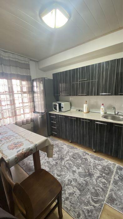 Сдам 2-х комнатную квартиру  Ойбек(центр)