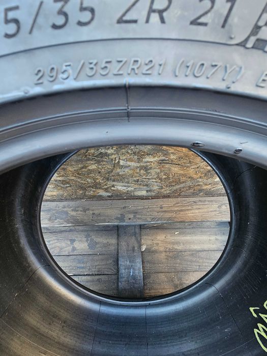 Anvelope 295 35 21
