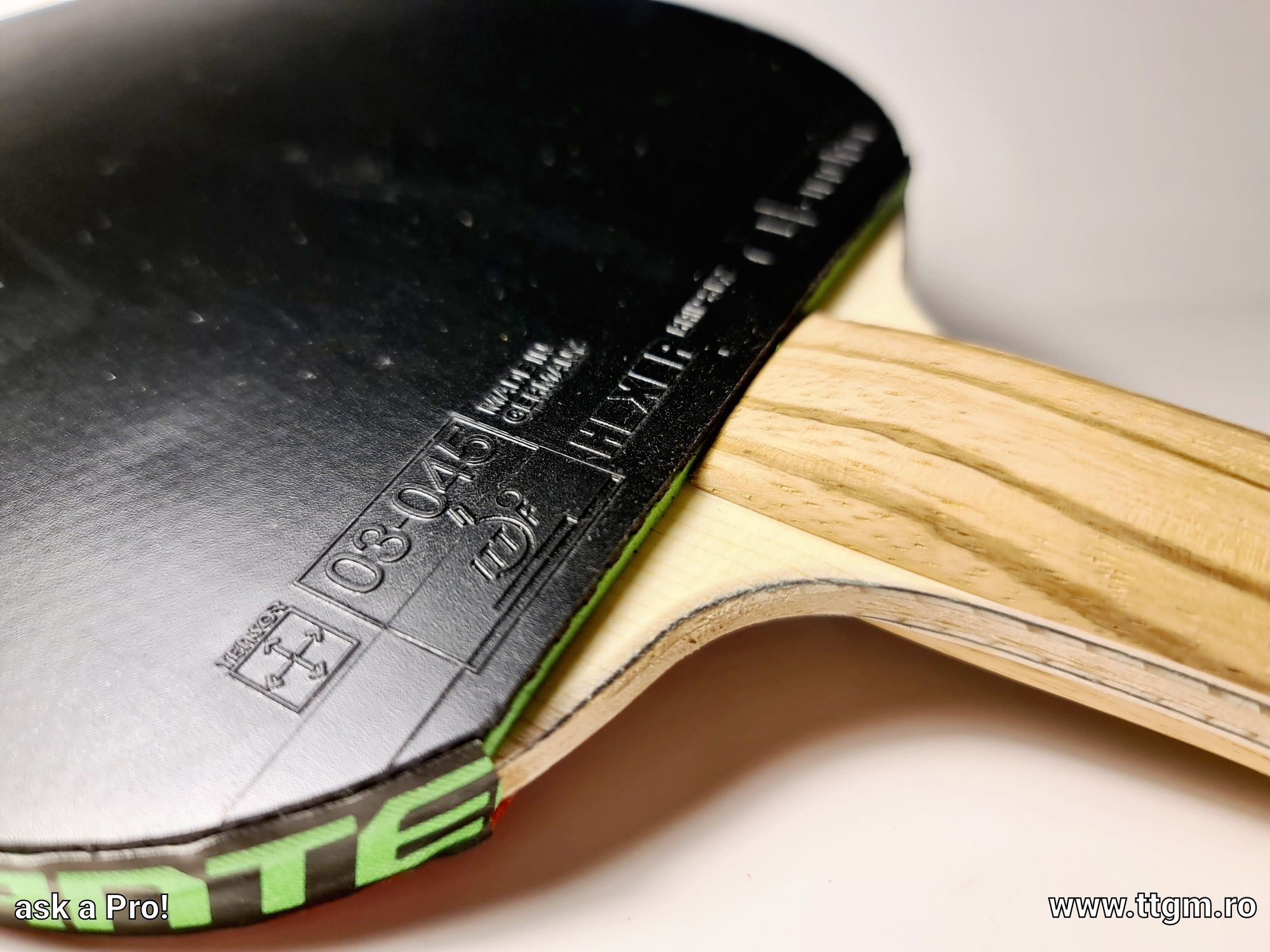 Paleta tenis de masa profesionala (ping pong) ligna/andro hexer