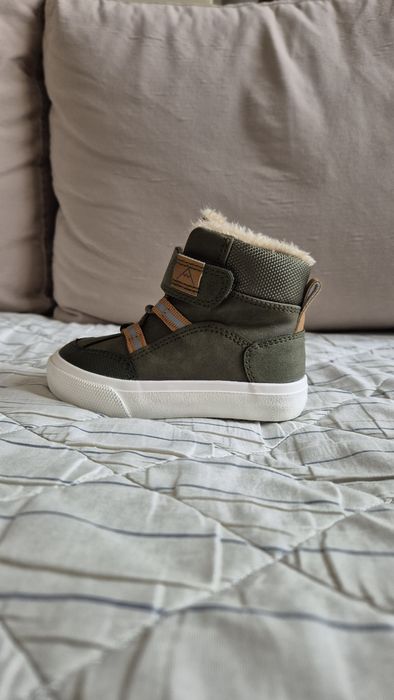 Детски боти размер 21